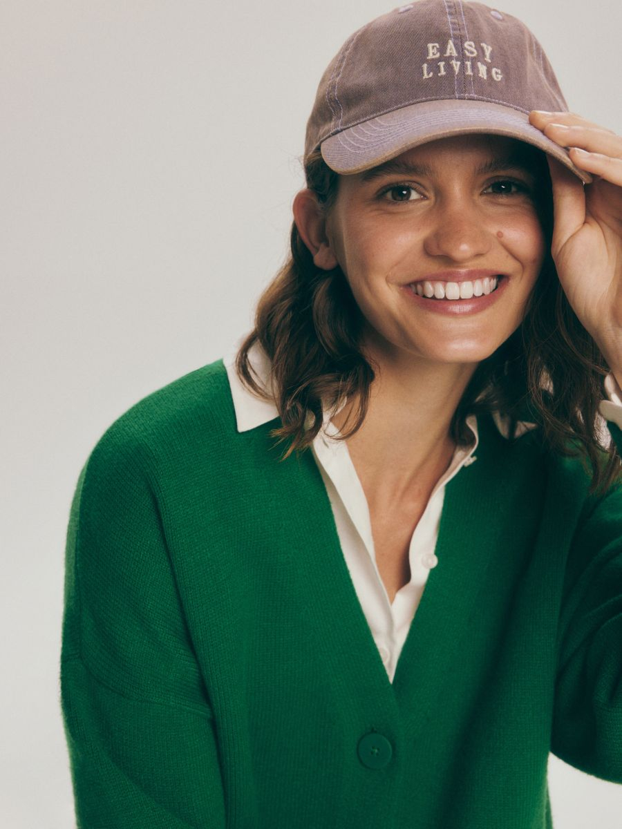 כובע עם כיתובים main product photo