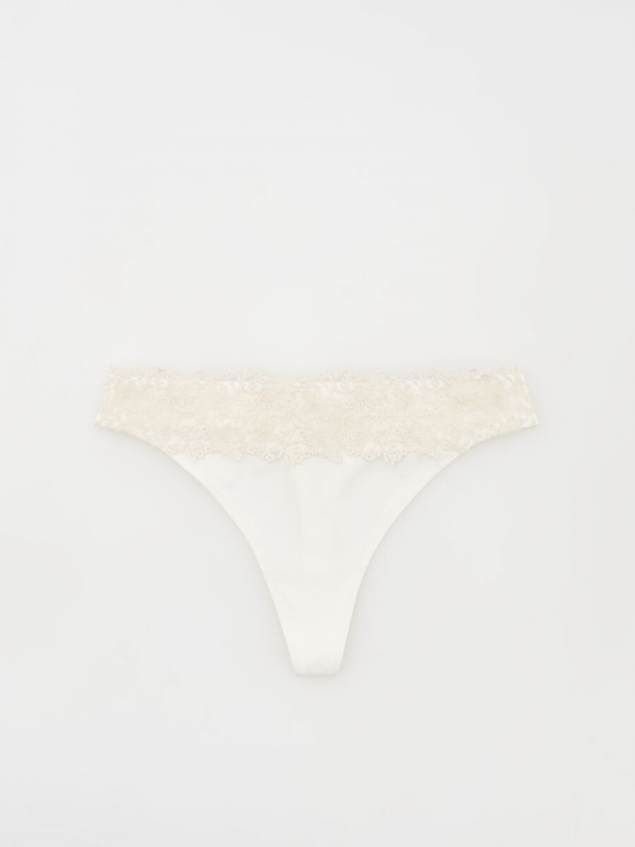 חוטיני main product photo