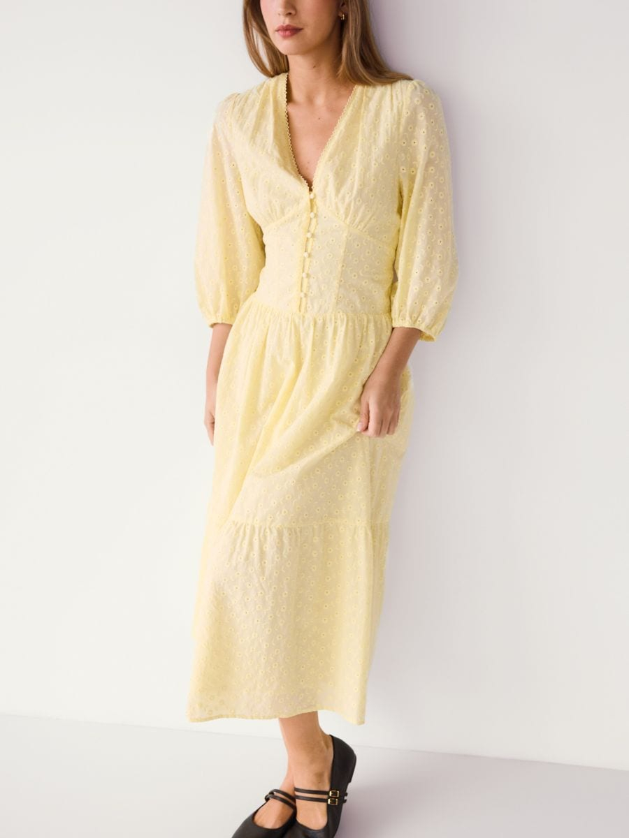 שמלת מקסי עם רקמה main product photo