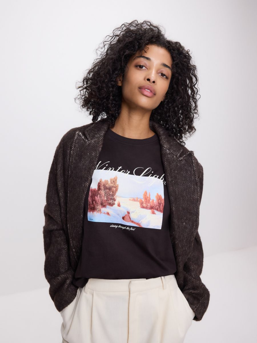 טי שירט כותנה עם הדפס main product photo