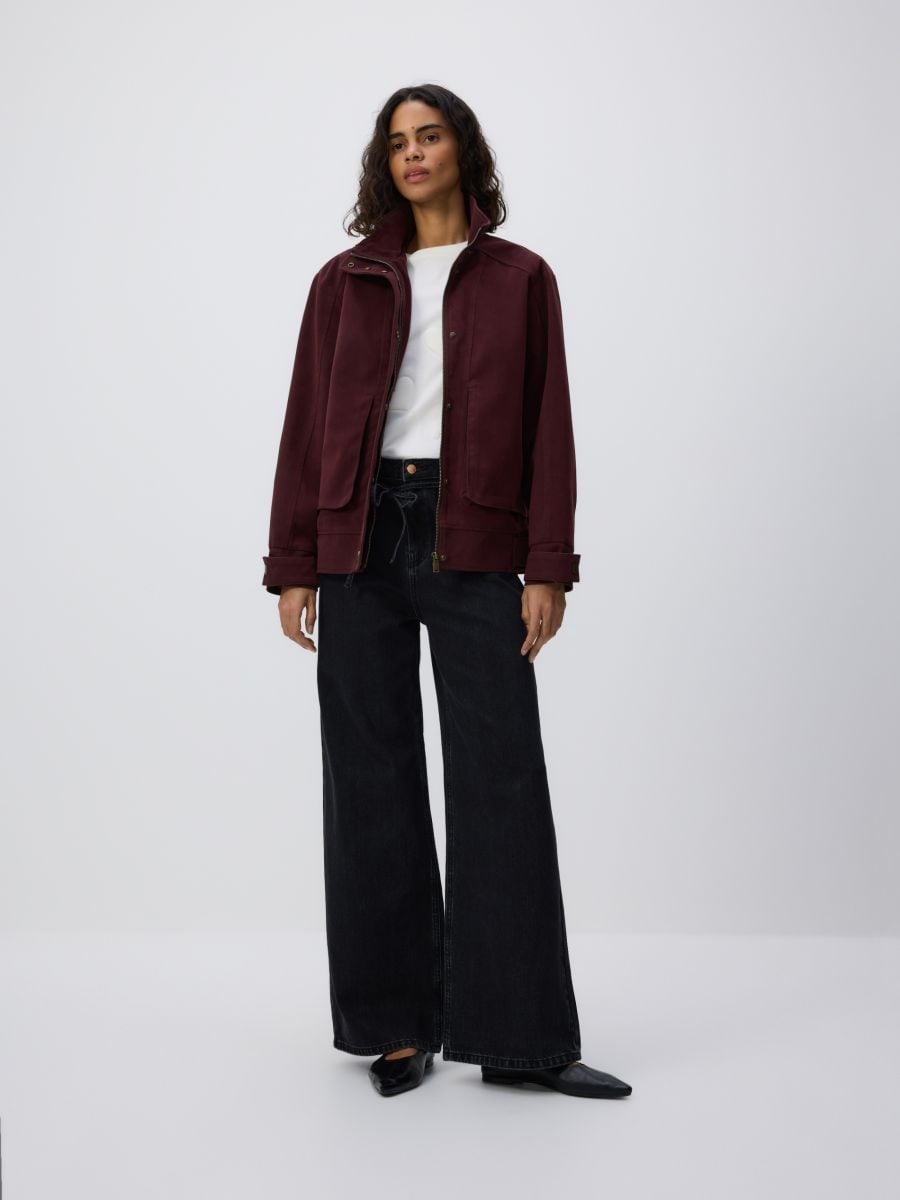 ג'ינס Wide leg עם חגורה