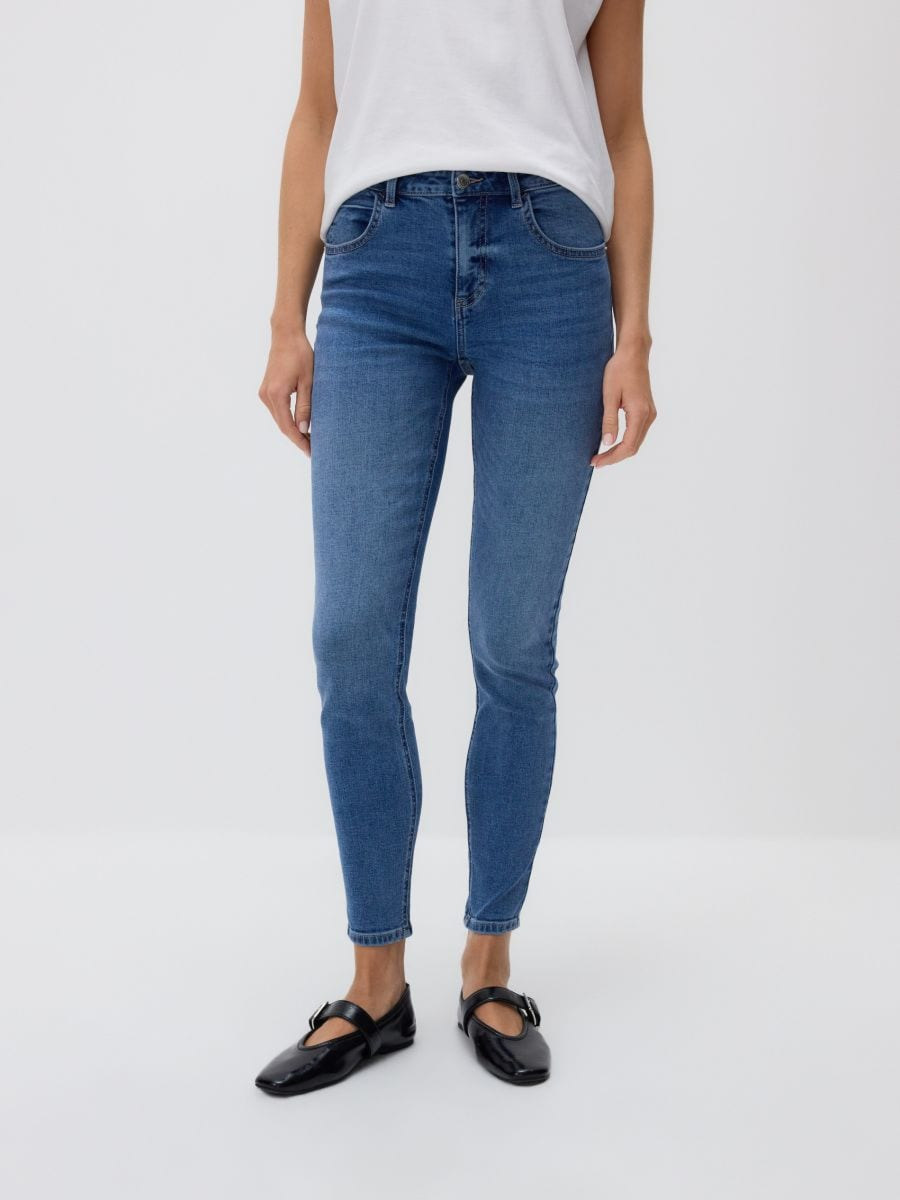 ג'ינס Skinny בגזרת מותן רגילה main product photo