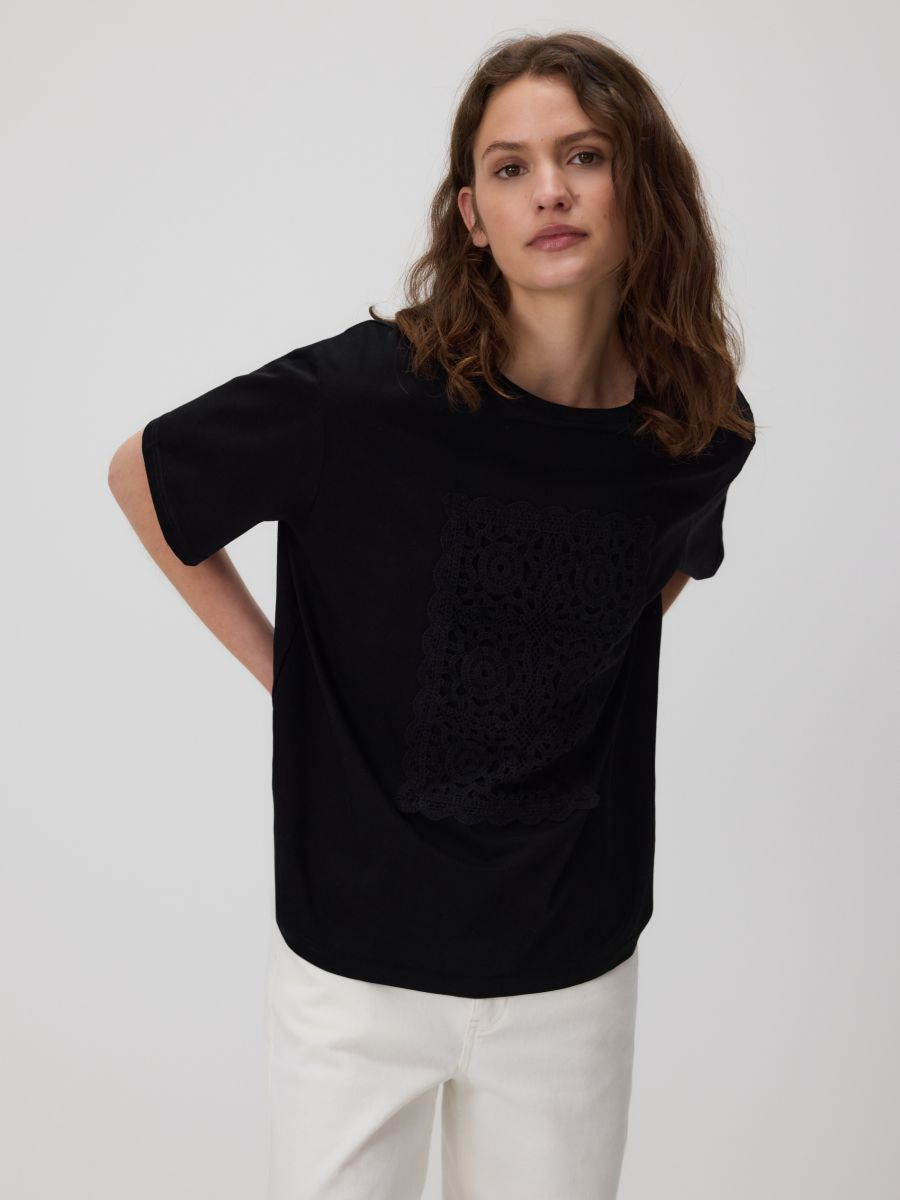 טי שירט כותנה עם תחרה main product photo