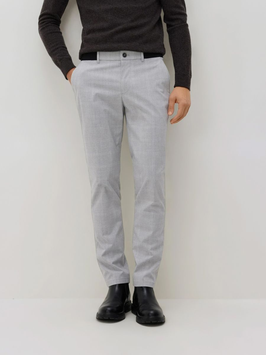 מכנסי צ'ינו בגזרת Slim Fit main product photo