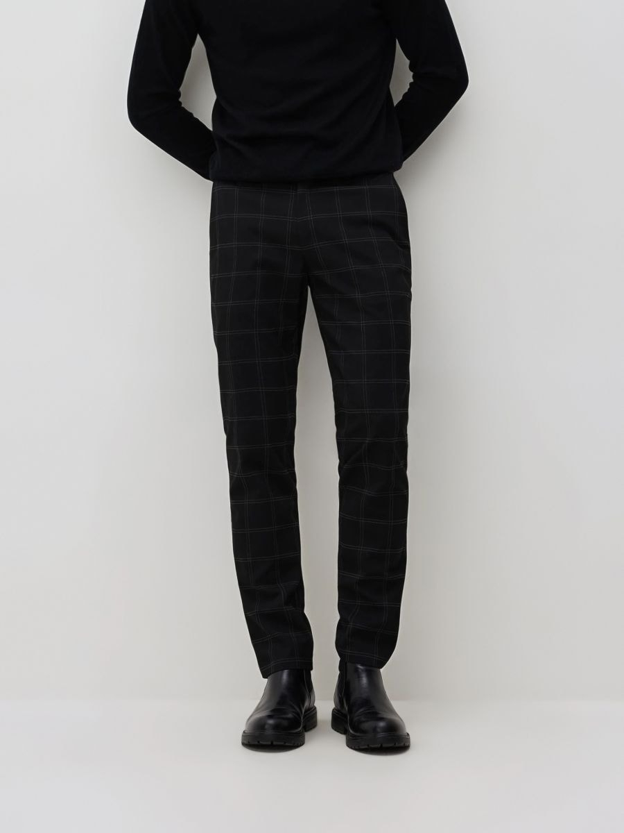 מכנסי צ'ינו בגזרת Slim Fit main product photo