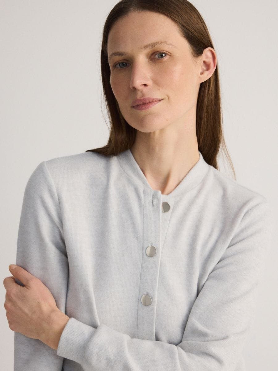 סוודר קרדיגן בומבר main product photo