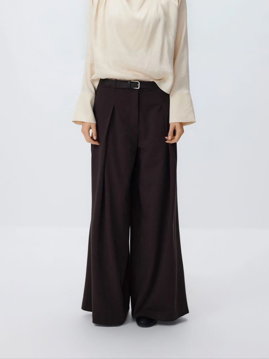 מכנסיים רחבים עם חגורה main product photo