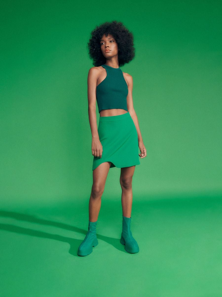 חצאית מיני ירוקה