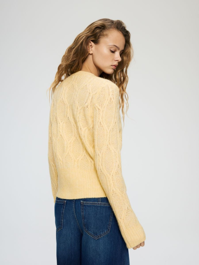 קרדיגן עם פפיונים