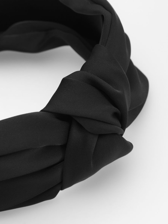 HAIRBAND
