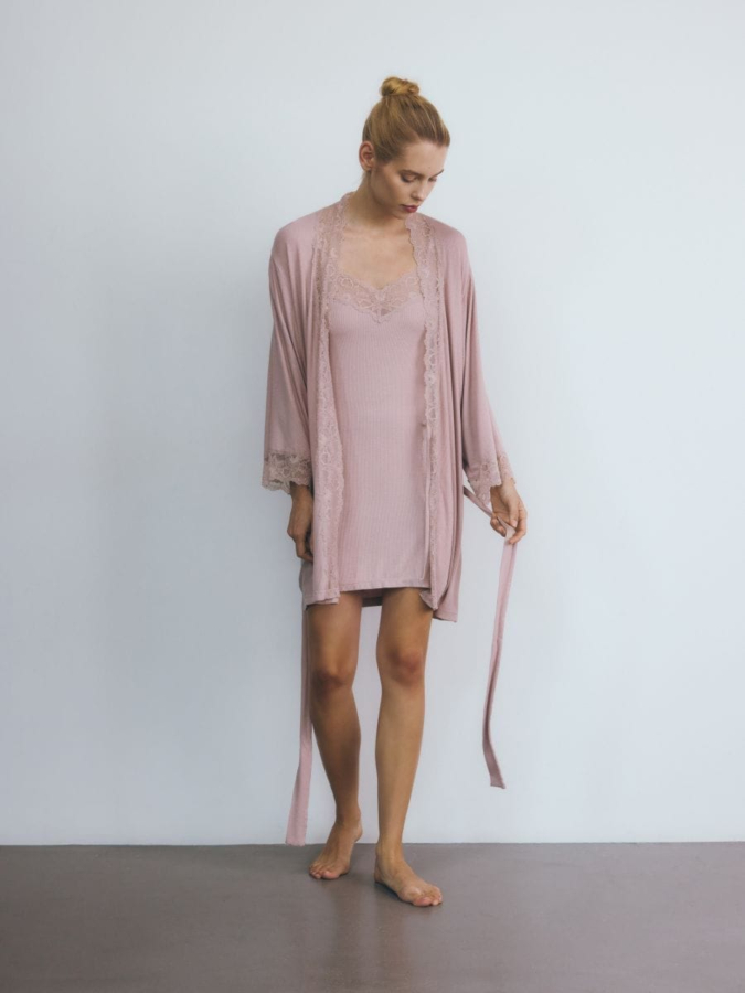 LADIES` DRESSING GOWN