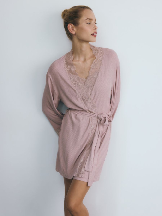 LADIES` DRESSING GOWN