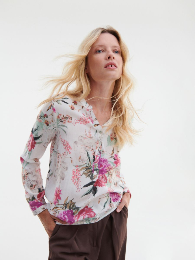 חולצה פרחונית ארוכה