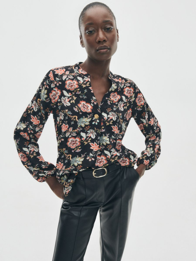 חולצה פרחונית ויסקוזה