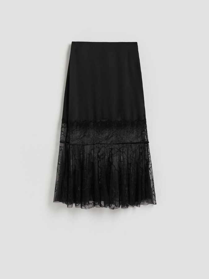 חצאית מידי עם תחרה