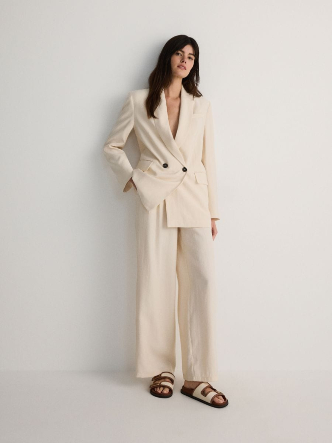 מכנסיים רחבים