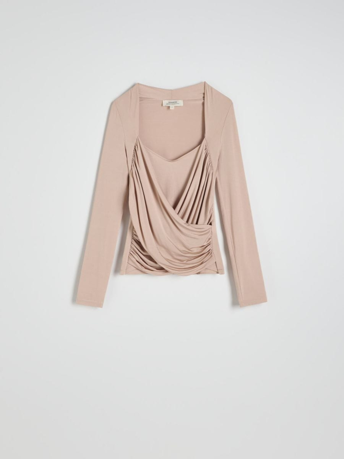 LADIES` TOP