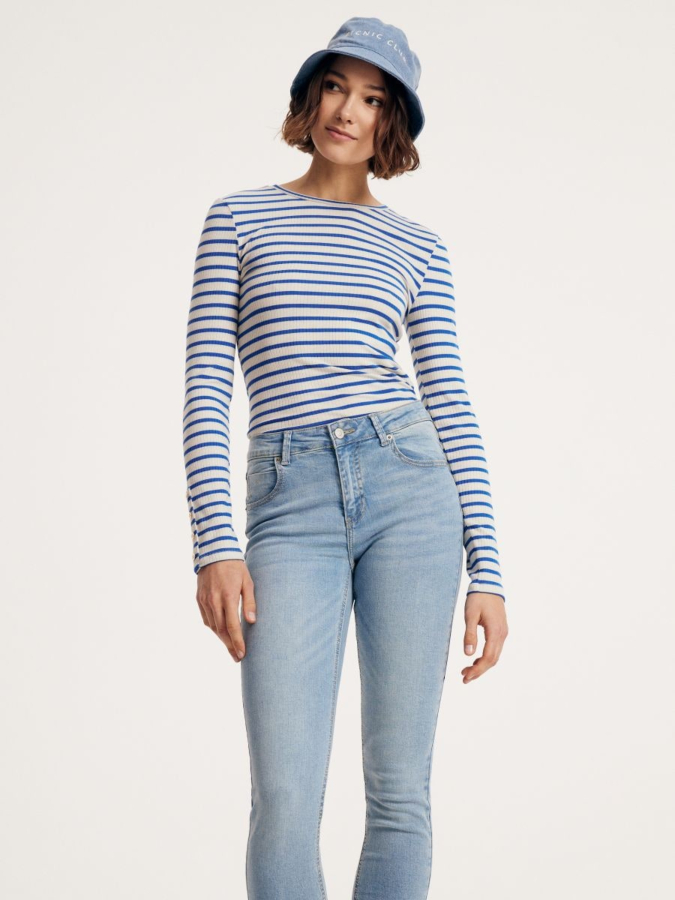LADIES` JEANS TROUSERS