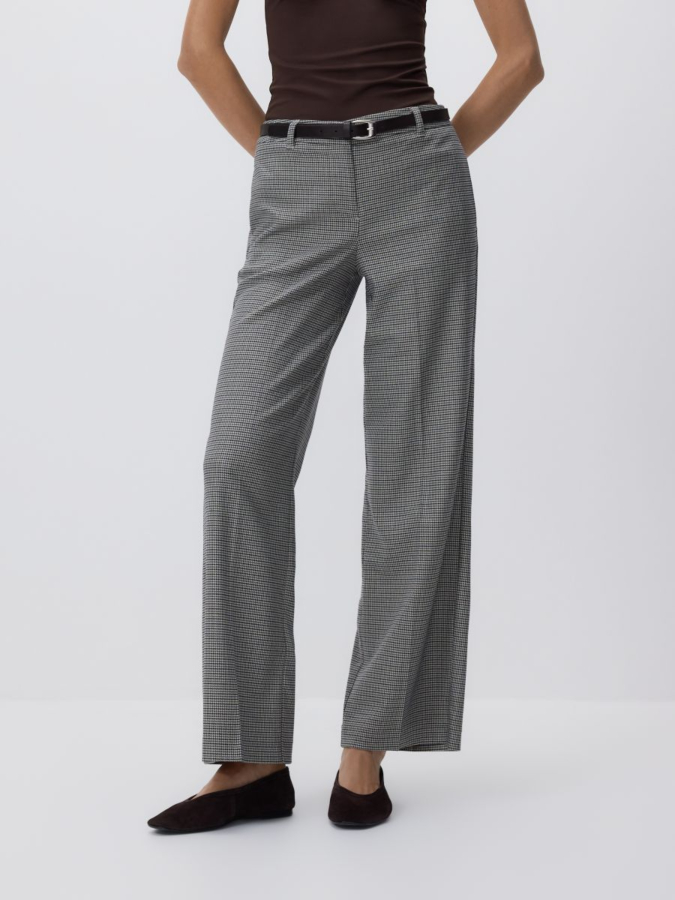 מכנס גזרה ישרה משובץ עם חגורה