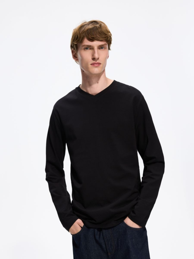 חולצת טי Slim Fit עם שרוולים ארוכים