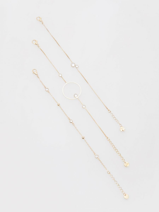 BRACELET