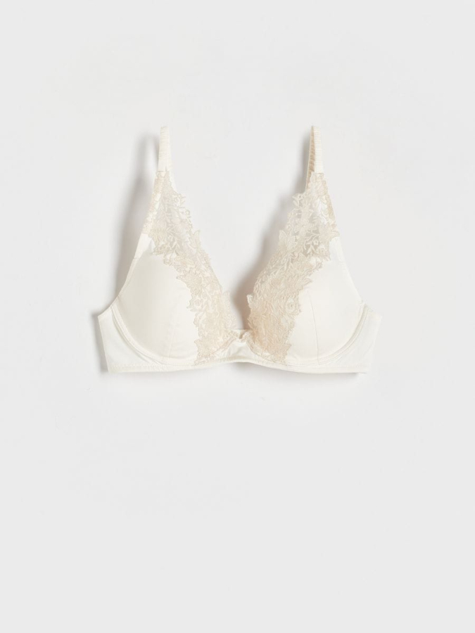 LADIES` BRASSIERE