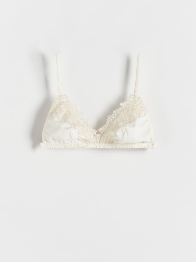 LADIES` BRASSIERE