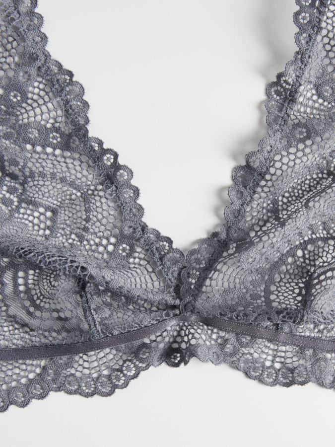 LADIES` BRASSIERE