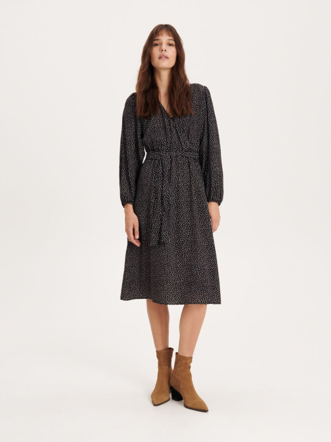 שמלת מידי עם חגורת קשירה