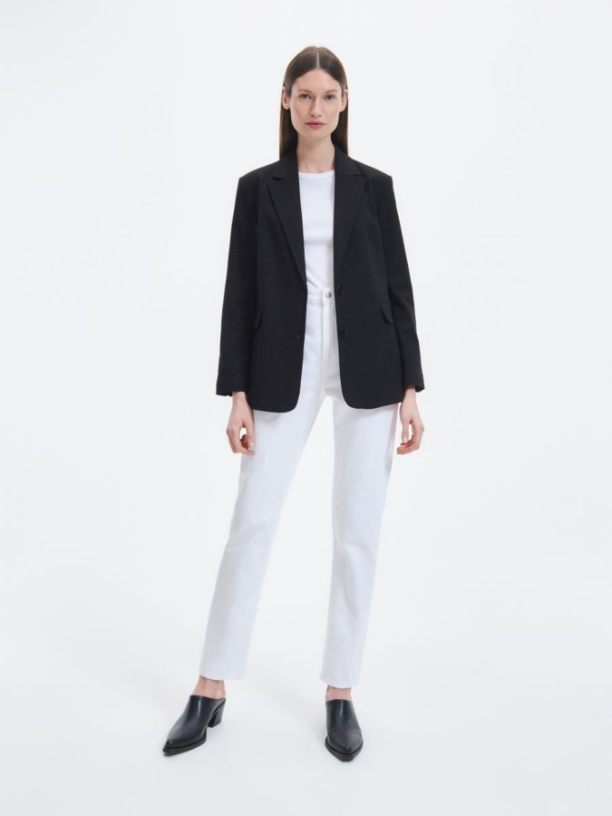 ג'ינס גזרה ישר