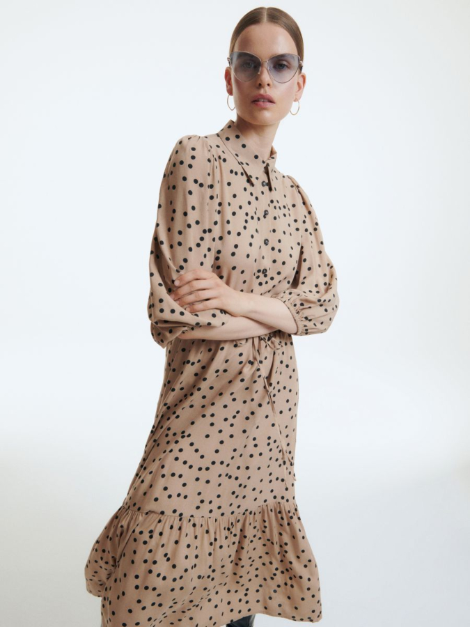 שמלה ארוכה בדפוס נקודות