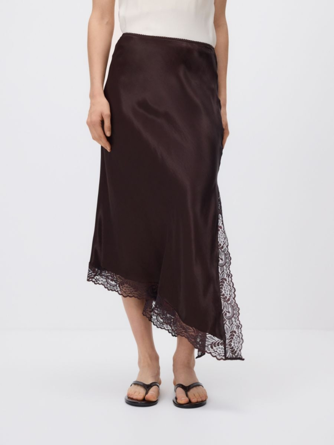 חצאית א סימטרית תחרה