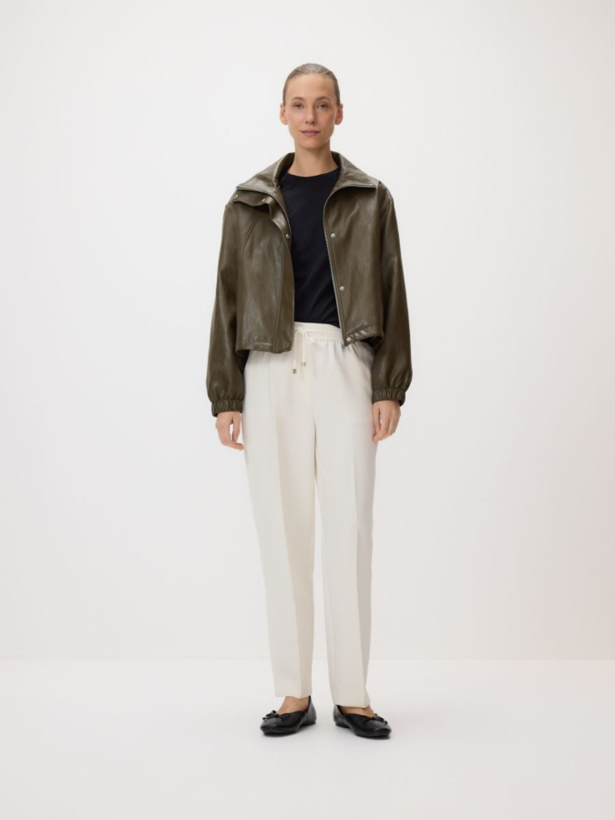 מכנסיים עם קפל