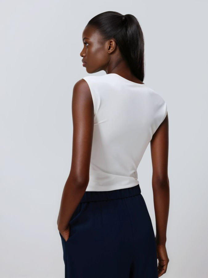 מכנסיים רחבים