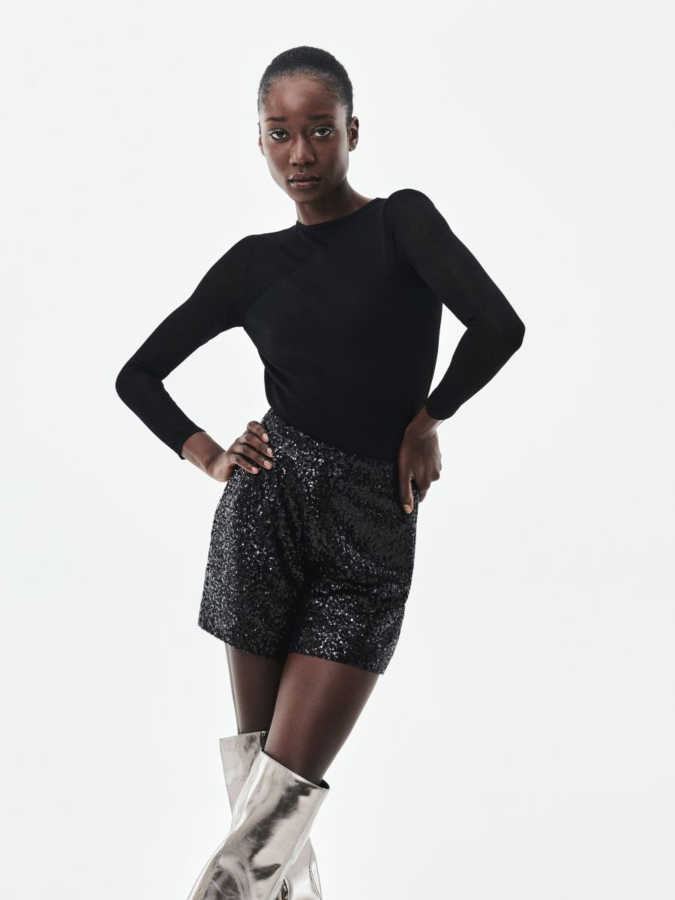 חולצה שחורה בשילוב ויסקוזה