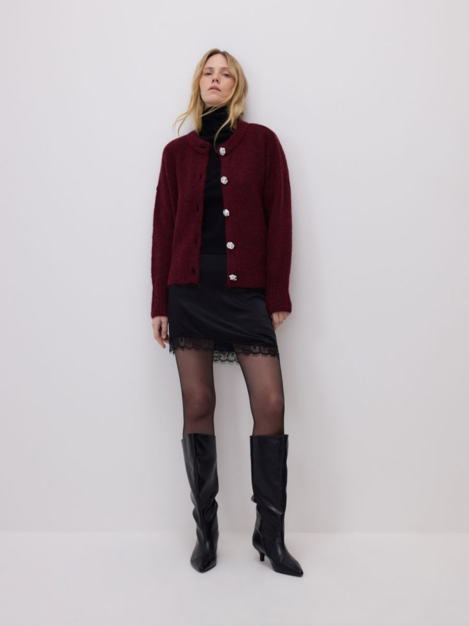 קרדיגן עם כפתורים