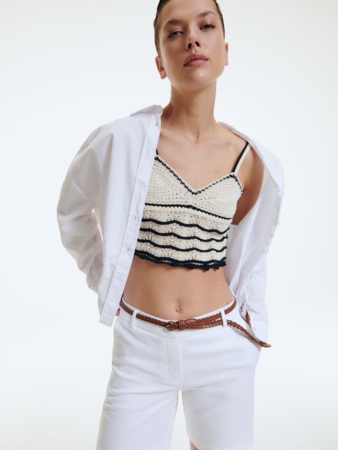 מכנס קצר עם חגורה