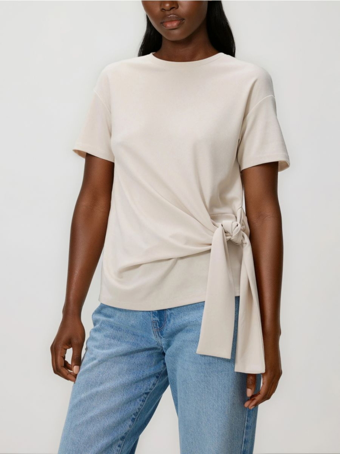 טי שירט עם קשירה