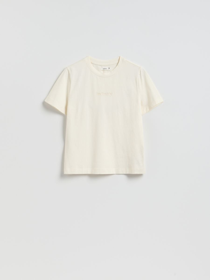 טי שירט עם הדפס