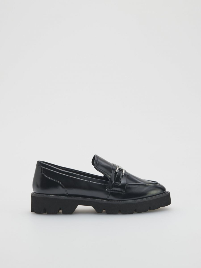 LADIES` LOAFER SHOES