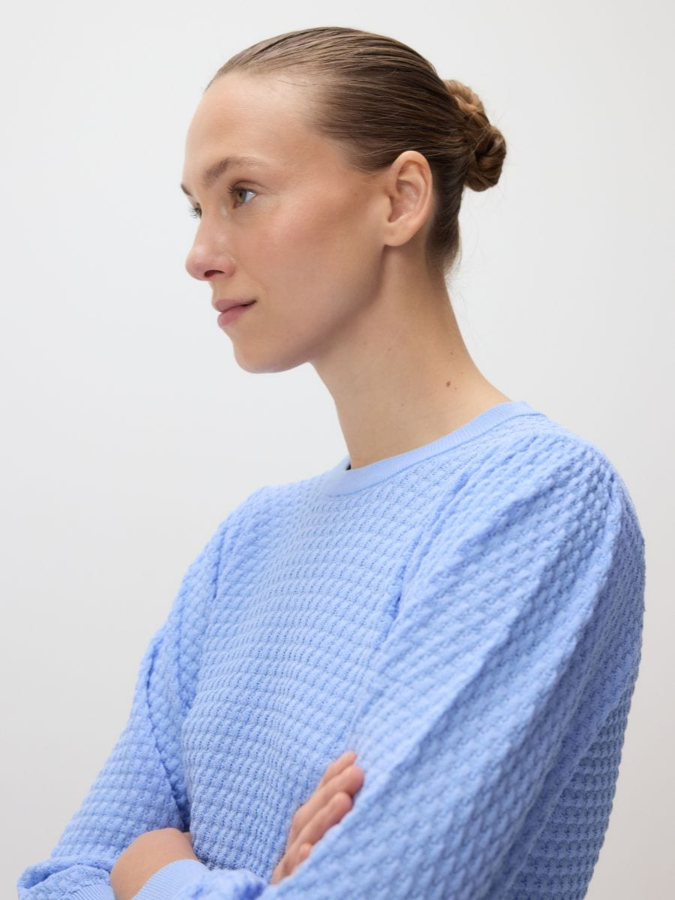 סריג שרוולים נפוחים