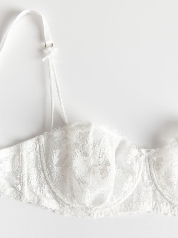 LADIES` BRASSIERE