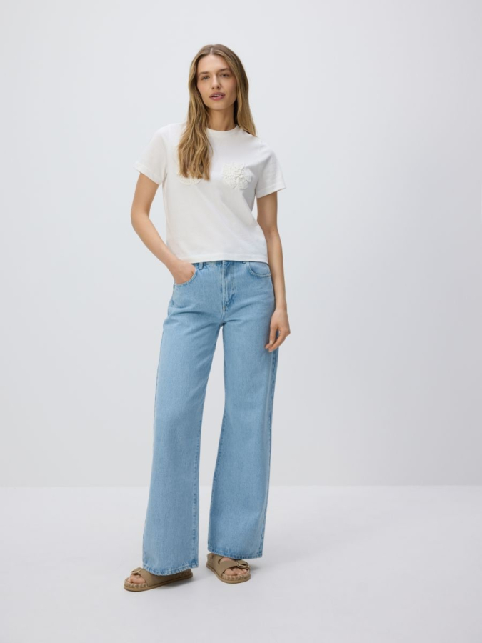 טי שירט עם קרושה