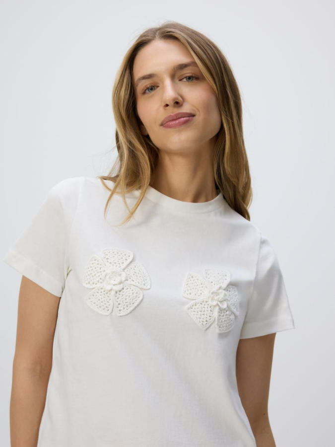 טי שירט עם קרושה