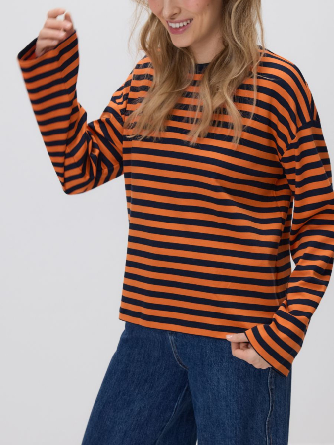 טי שירט שרוול ארוך פסים