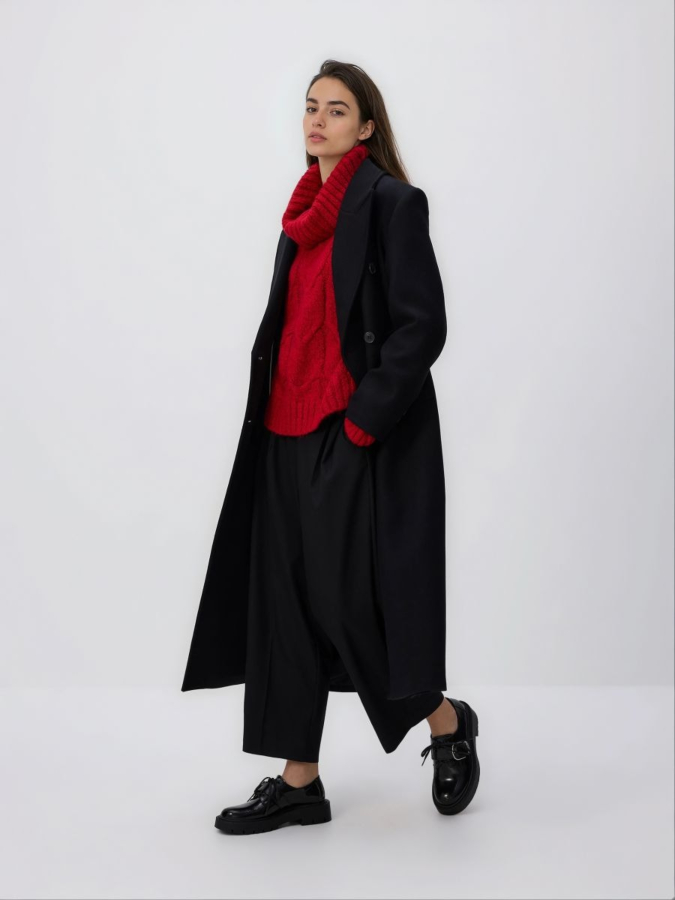 סוודר צמות ארוך עם צווארון גולף