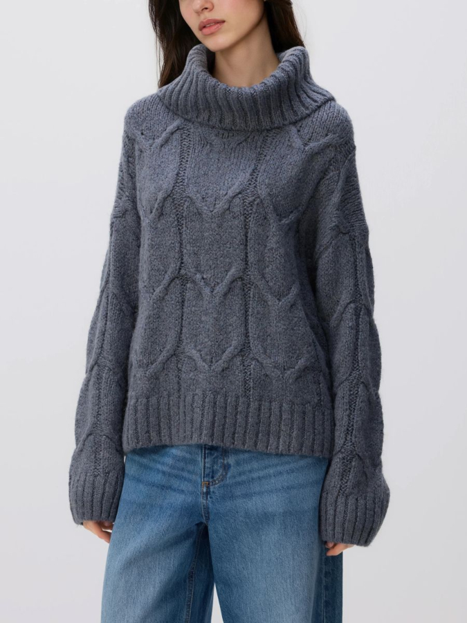 סוודר צמות ארוך עם צווארון גולף