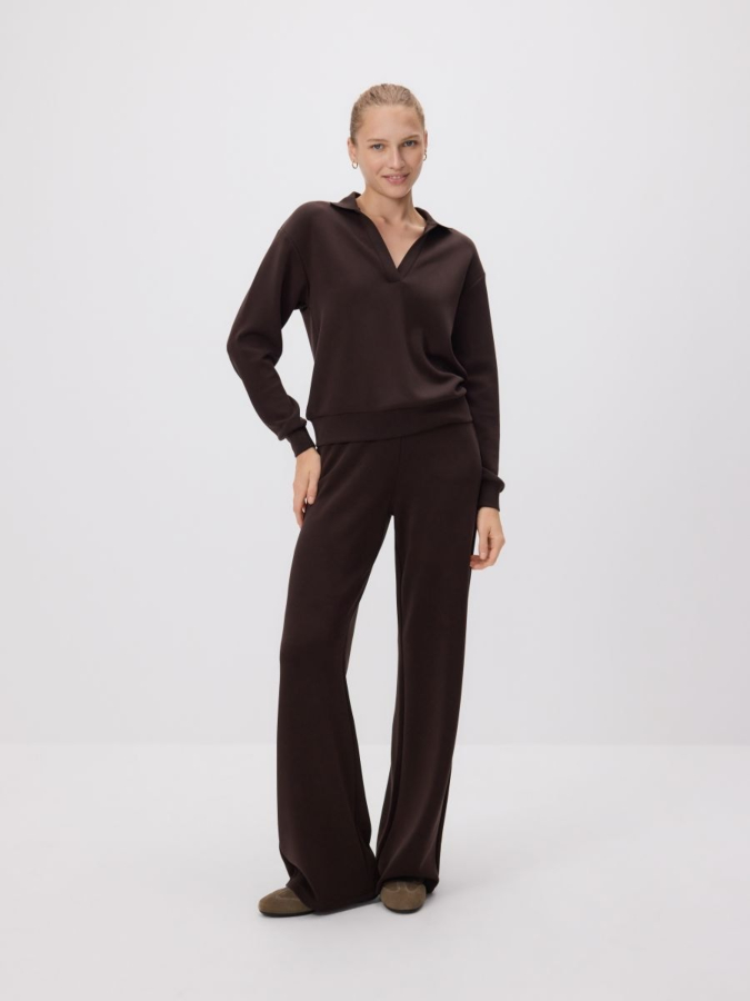 סווטשירט מודל צווארון פולו