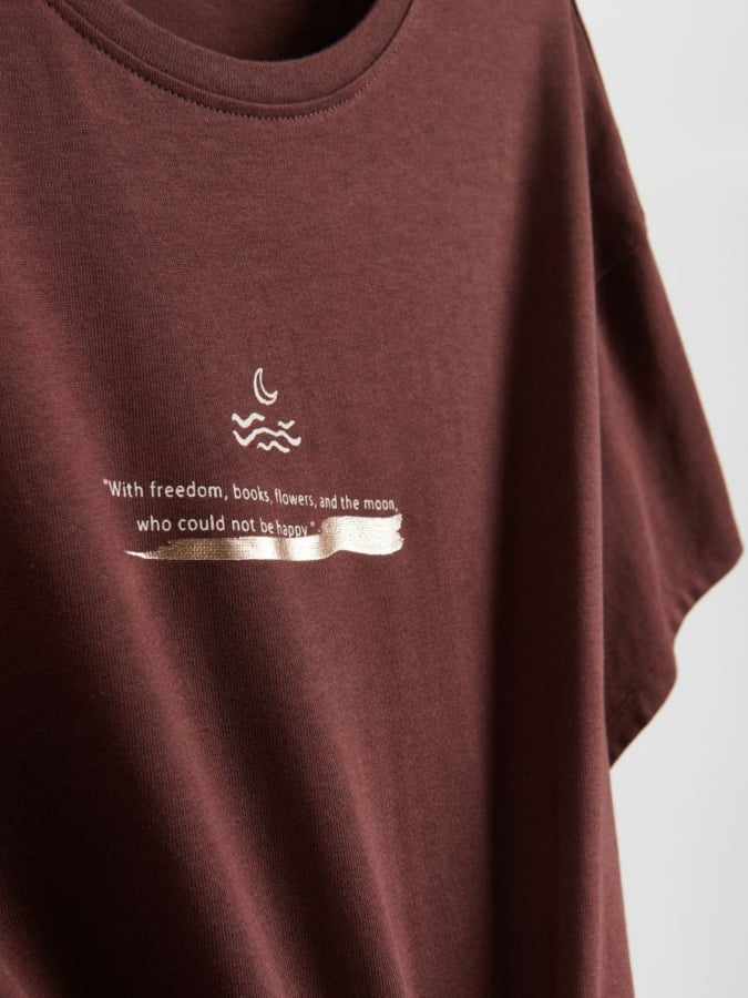 LADIES` T-SHIRT