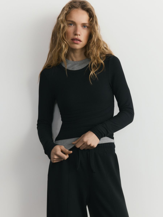 טי שירט שרוולים ארוכים מודל